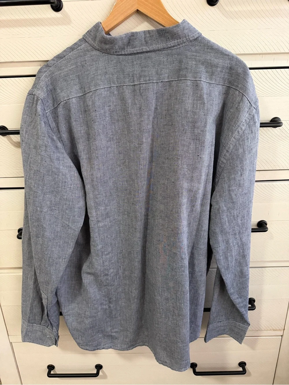 Banana Republic Men’s Gray Linen Blend Slim Fit Button-Down Shirt | Large